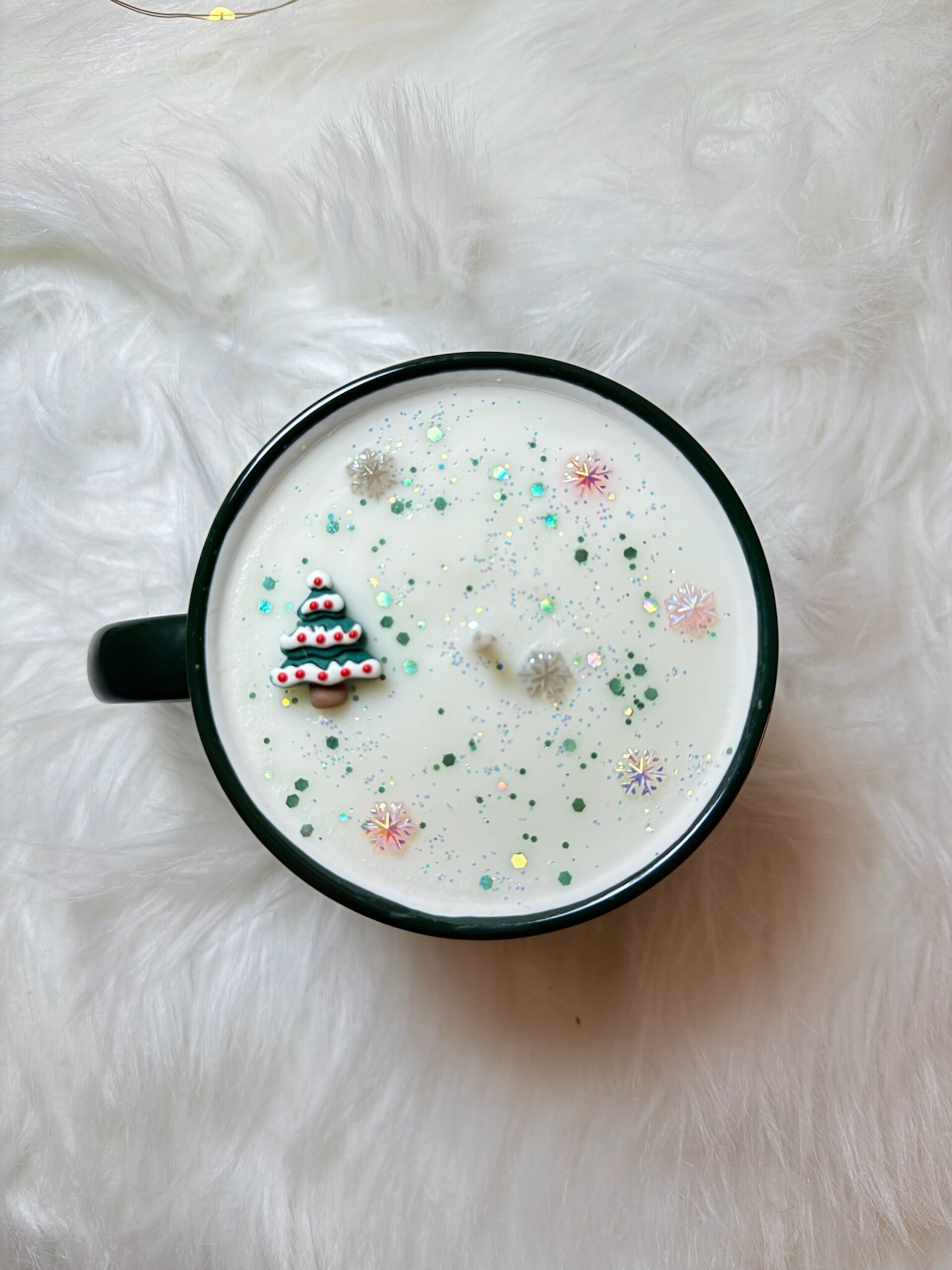 Vela en taza “Nieve en el bosque” - 2